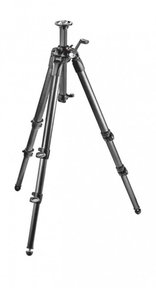Штатив MANFROTTO 057 CARBON TRIPOD 3 SEC GEAR Крепкий легкий карбоновый штатив из 3-х секций обеспечивает высокую  устойчивость.