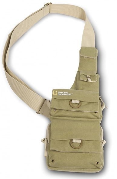 Сумка слинг малая NATIONAL GEOGRAPHIC NG 4567 SMALL SLING BAG Сумка предназначена для  транспортировки личных вещей, а также камер,  камкордеров, мобильных  телефонов, MP3-плееров и документов.
