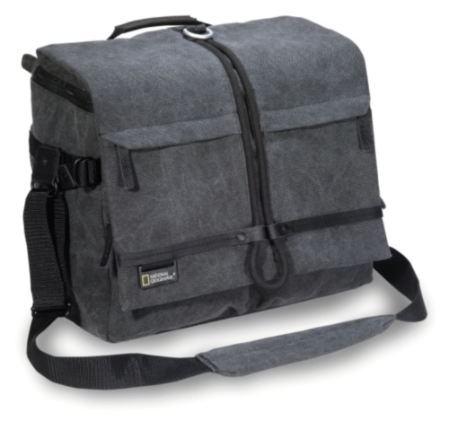 Сумка NATIONAL GEOGRAPHIC NG W2160 MEDIUM SATCHEL Удобная сумка сделает ваши ежедневные приключения намного комфортней и удобней, сохранив DSLR камеру, камкодер и даже ноутбук в полной безопасности