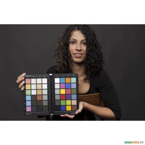 Мишень для цветокоррекции DATACOLOR SPYDERCHECKR SCK100 Умный эталон цвета Начните  управление цветом со стадии съемки с помощью нового   SpyderCheckr™. Он  позволяет фотографам калибровать камеры, настроить  точный  баланс белого и  захватывать образцы цвета с заранее известными   значениями.