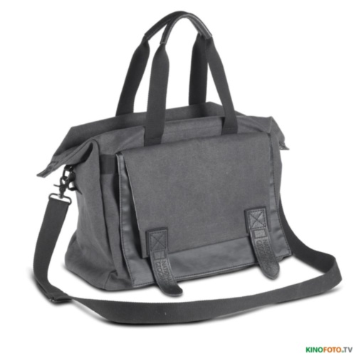 Дорожная сумка NATIONAL GEOGRAPHIC W8240 LARGE TOTE BAG Дорожная сумка NATIONAL GEOGRAPHIC W8240 LARGE TOTE BAG вмещает зеркальную камеру с установленной линзой, дополнительный  объёктив, вспышку, личные вещи, разнообразные электронные устройства и  13-дюймовый ноутбук.